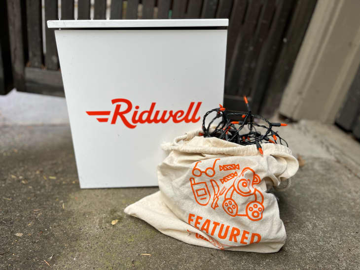 How to Recycle Christmas Lights (Old or Broken) Apartment Therapy